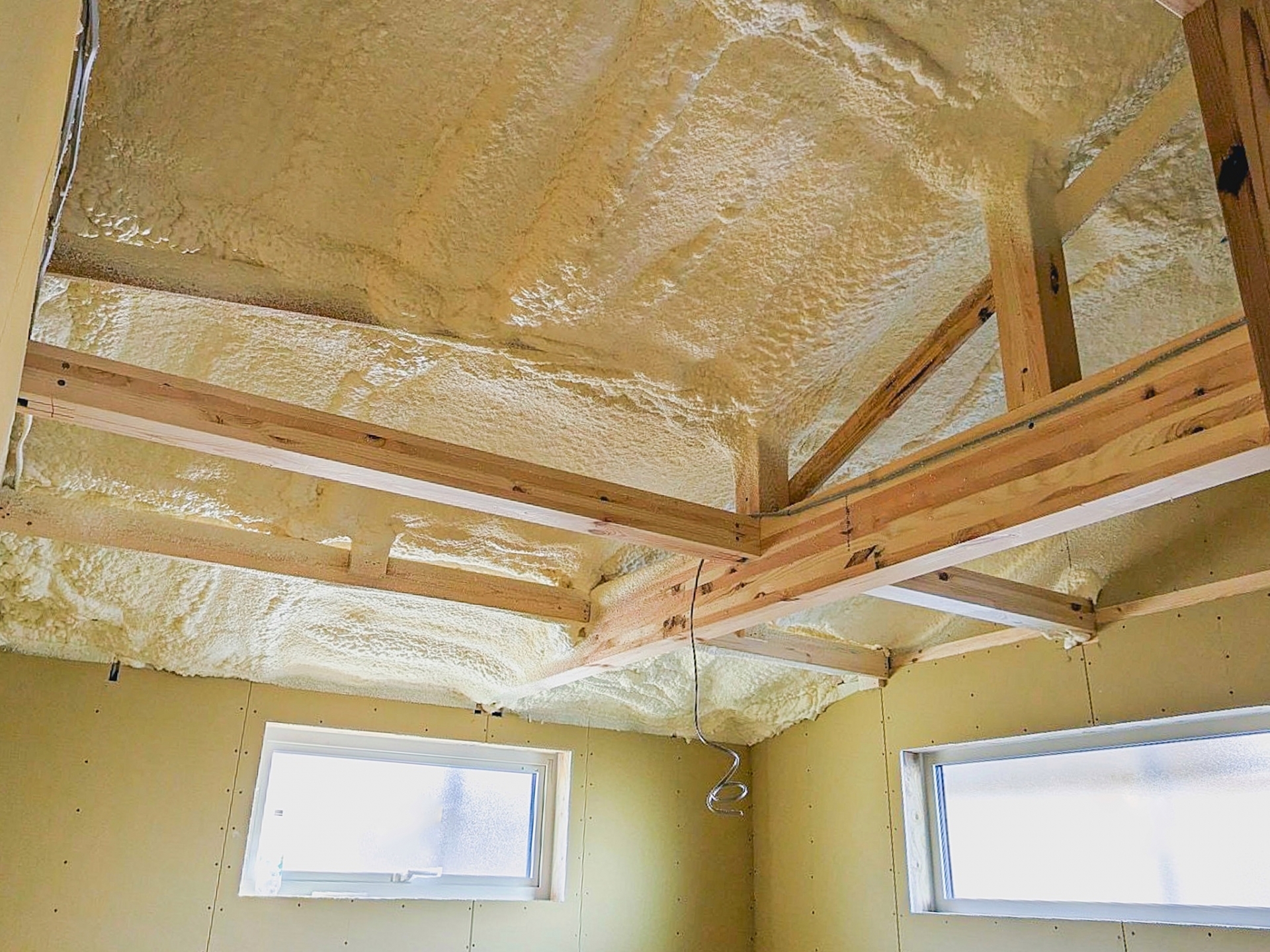 What is the insulation grade?