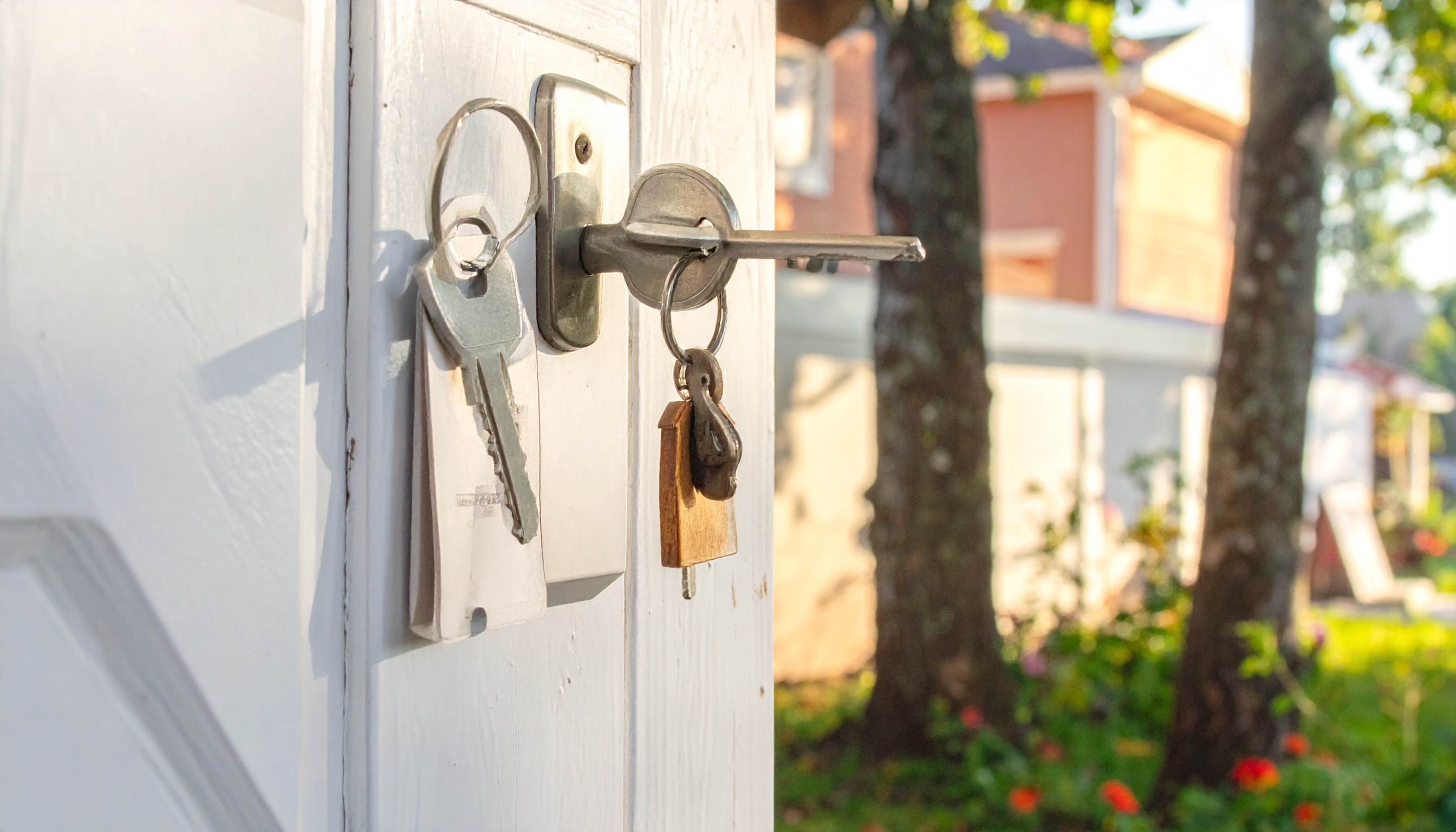Qu'est-ce qu'une boîte aux lettres collective en location ? Sécurité, choix de serrure et prévention des problèmes
